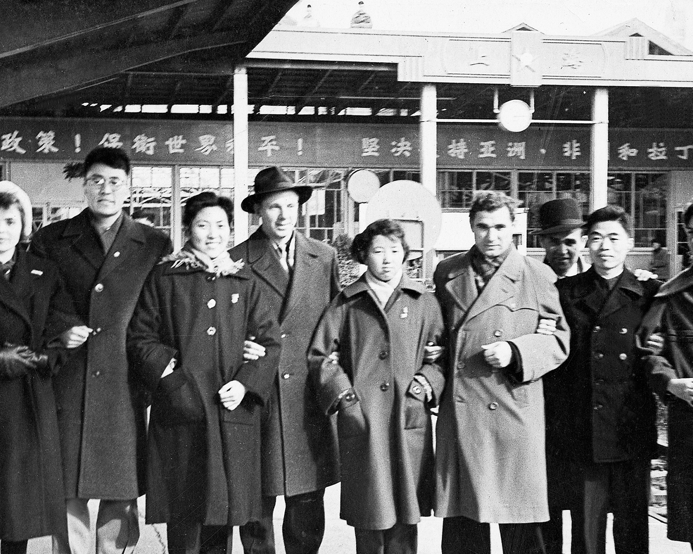 1960年，苏联旅行团在沪访问